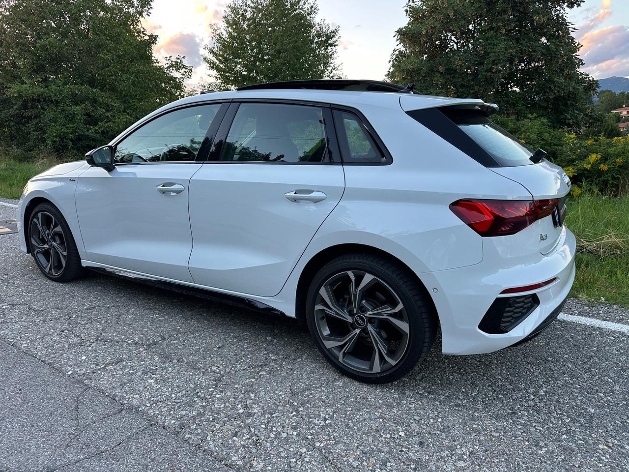 Audi A3 SPB 35 TFSI S tronic line edition