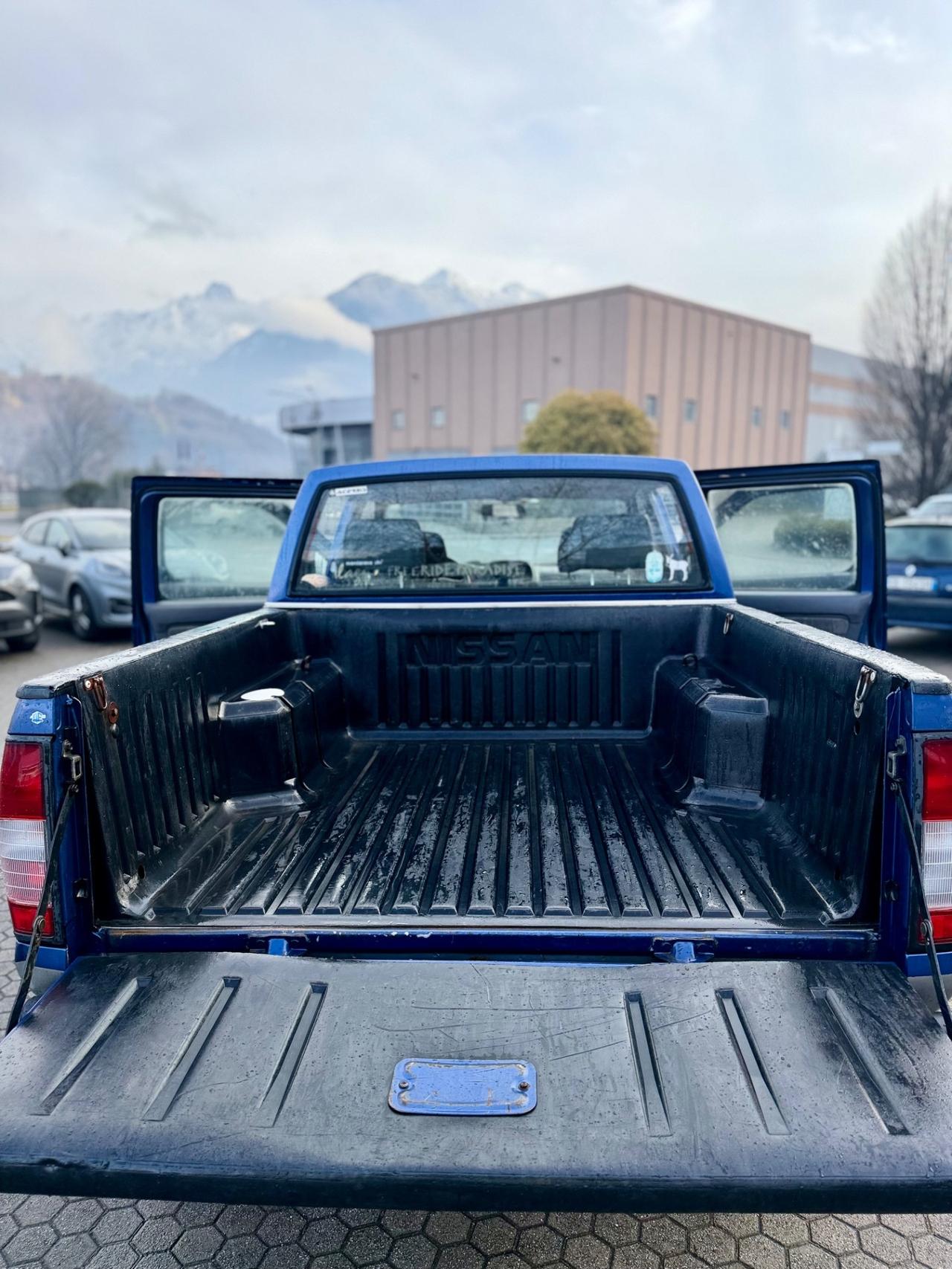 Nissan navara d22 pick up motore a ingranaggi