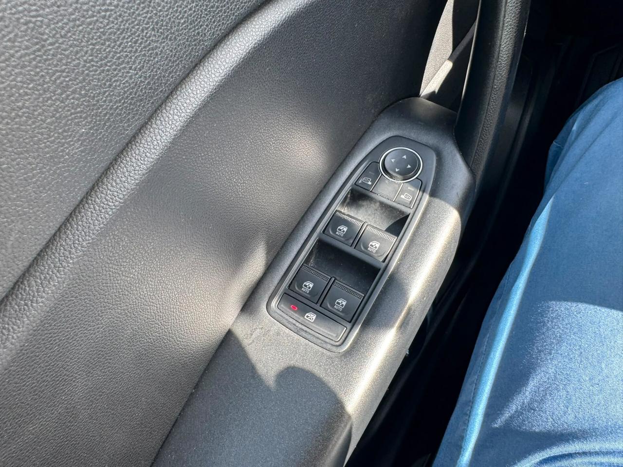 Renault Captur Full Hybrid E-Tech 145 CV Business