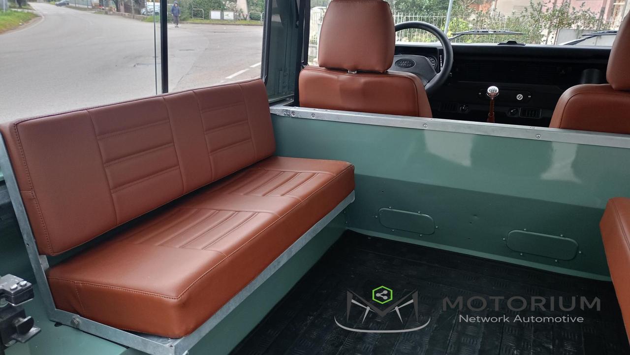 Land Rover Defender 90 2.5 Tdi 300 Heritage Style (ASI)