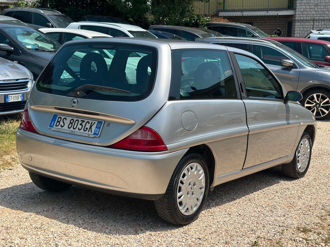 Lancia YPSILON 1.2 KMCERT NEOPAT