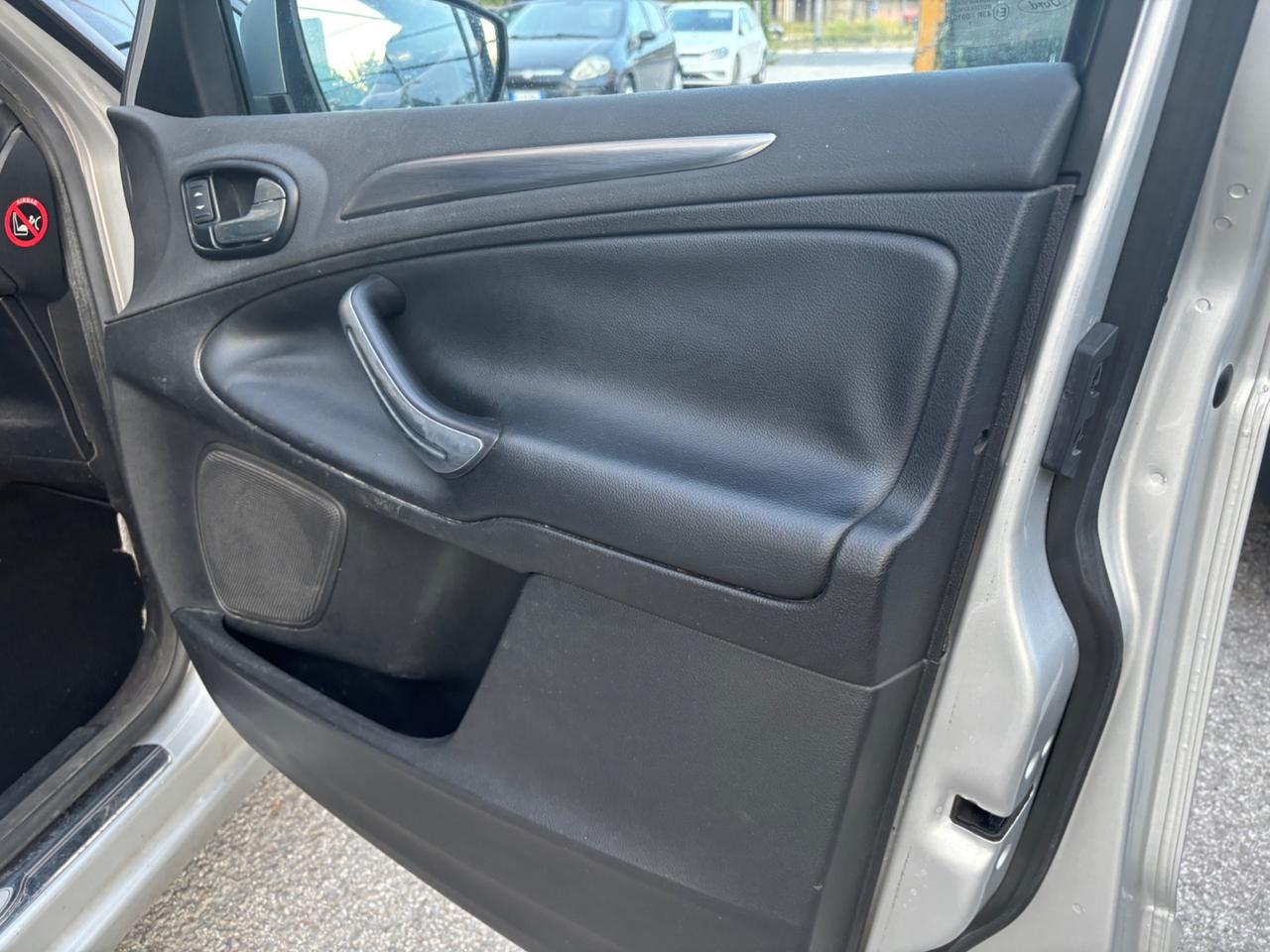 Ford S-Max 2.0 TDCi 140CV Titanium