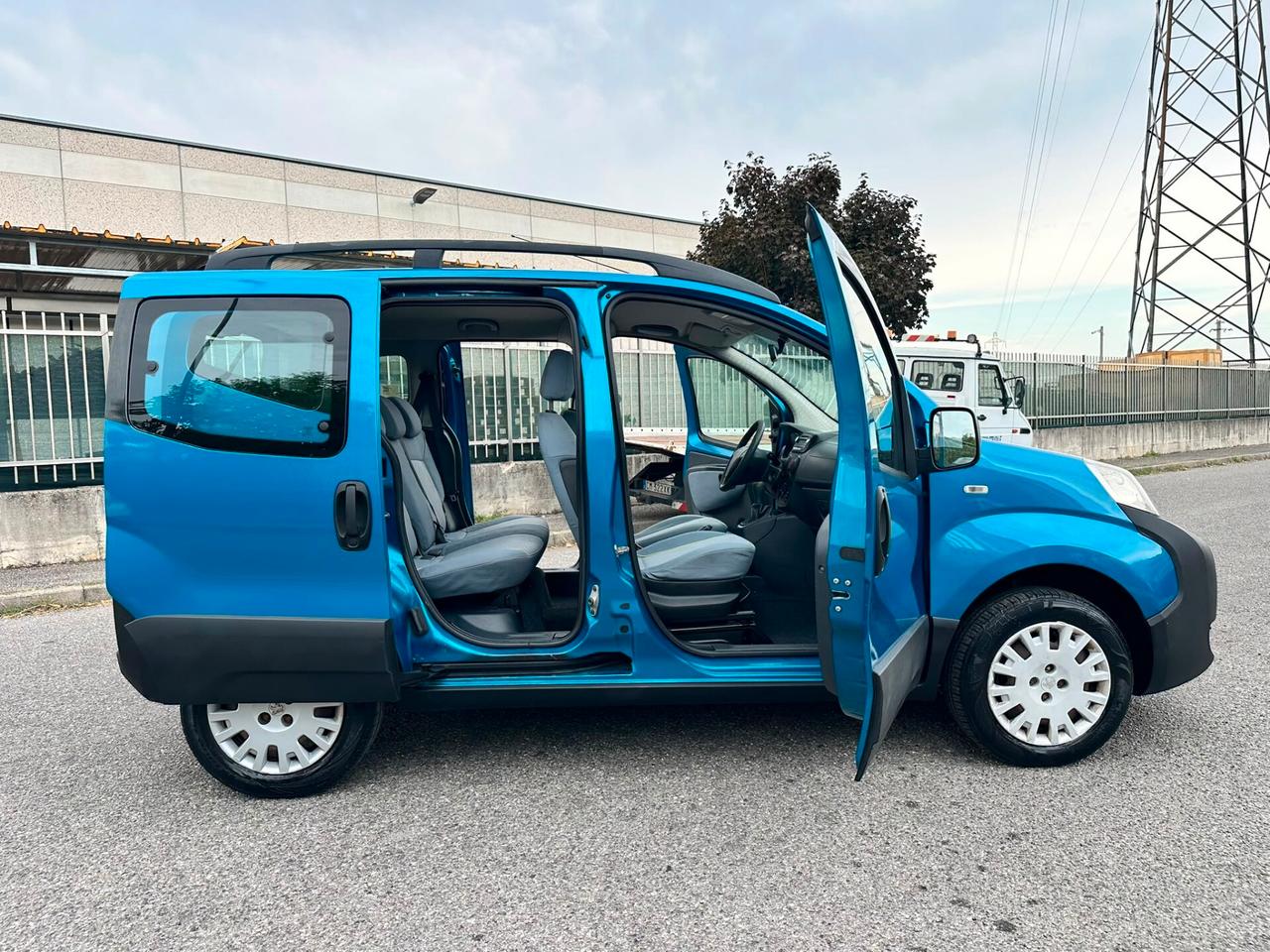 Peugeot Bipper Tepee 1.4 75CV Outdoor