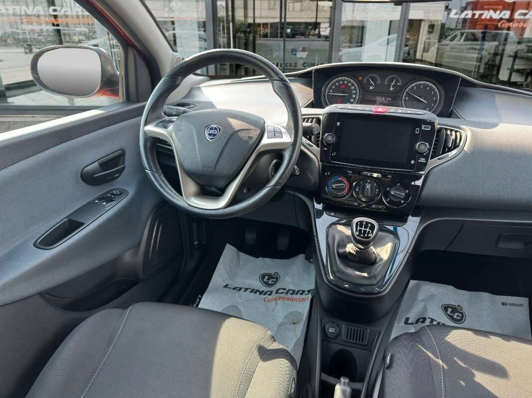 Lancia Ypsilon III 1.0 firefly hybrid Gold s&s 70cv CON CARPLAY