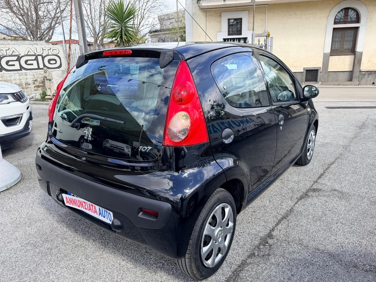 Peugeot 107 1.0 68CV 5 PORTE