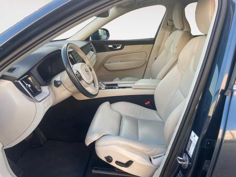 VOLVO XC60 2.0 b4 Inscription AwD AuTo