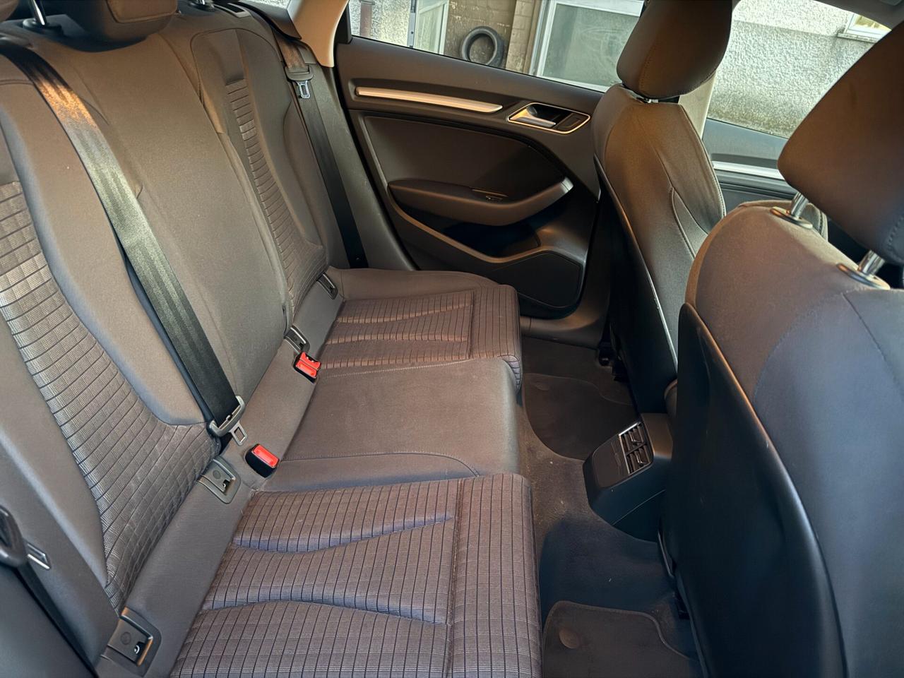 Audi A3 SPB 1.4 TFSI S tronic g-tron Ambition