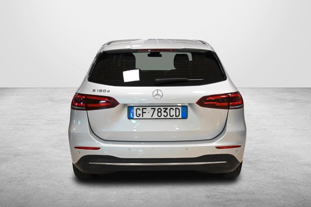 Mercedes-benz B 180 180D 115CV AUTOM. BUSINESS EXTRA ( MIRROR - PDC NAVI CRUISE FARI LED TERLECAMERA POST. )