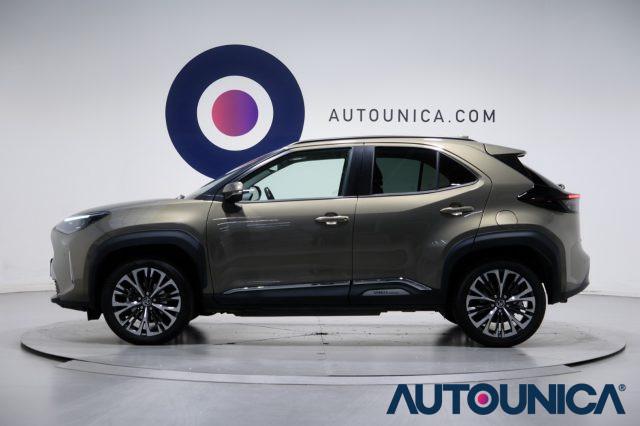 TOYOTA Yaris Cross 1.5 HYBRID E-CVT AWD-I 4x4 LOUNGE TETTO PANORAMA