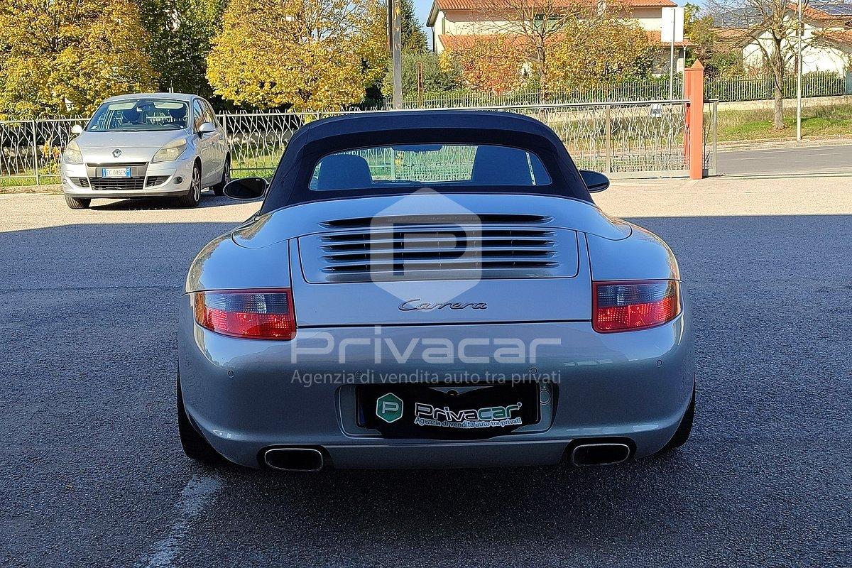 PORSCHE 911 Carrera Cabriolet