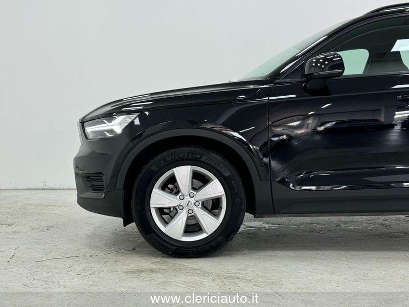 Volvo XC40 T2 Geartronic Momentum Core