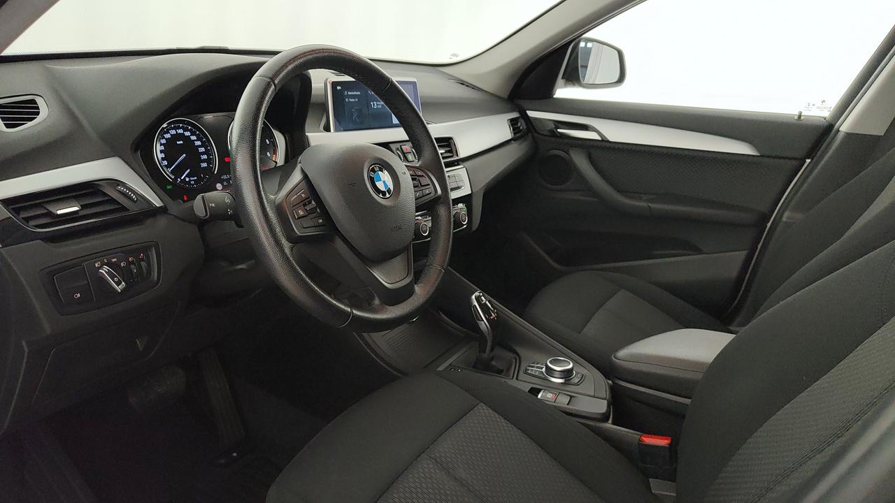 BMW X1 F48 2019 - X1 sdrive18d Advantage auto