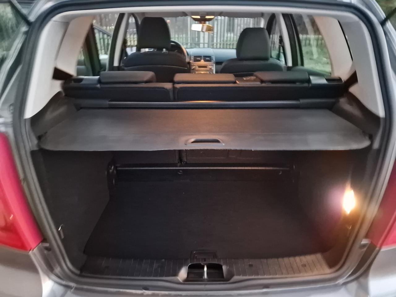 Mercedes A 160 CDI BlueEFFICIENCY Executive "neopatentati"