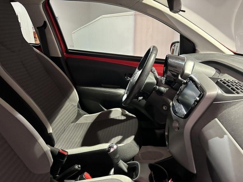 Toyota Aygo 1.0 VVT-i 72 CV 5 porte x-play