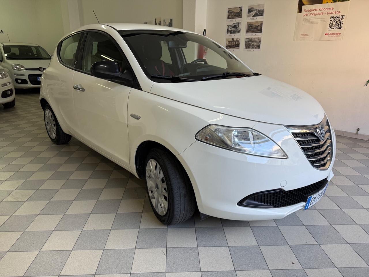 Lancia Ypsilon 1.2 69 CV 5 porte S&S solo 51.000km