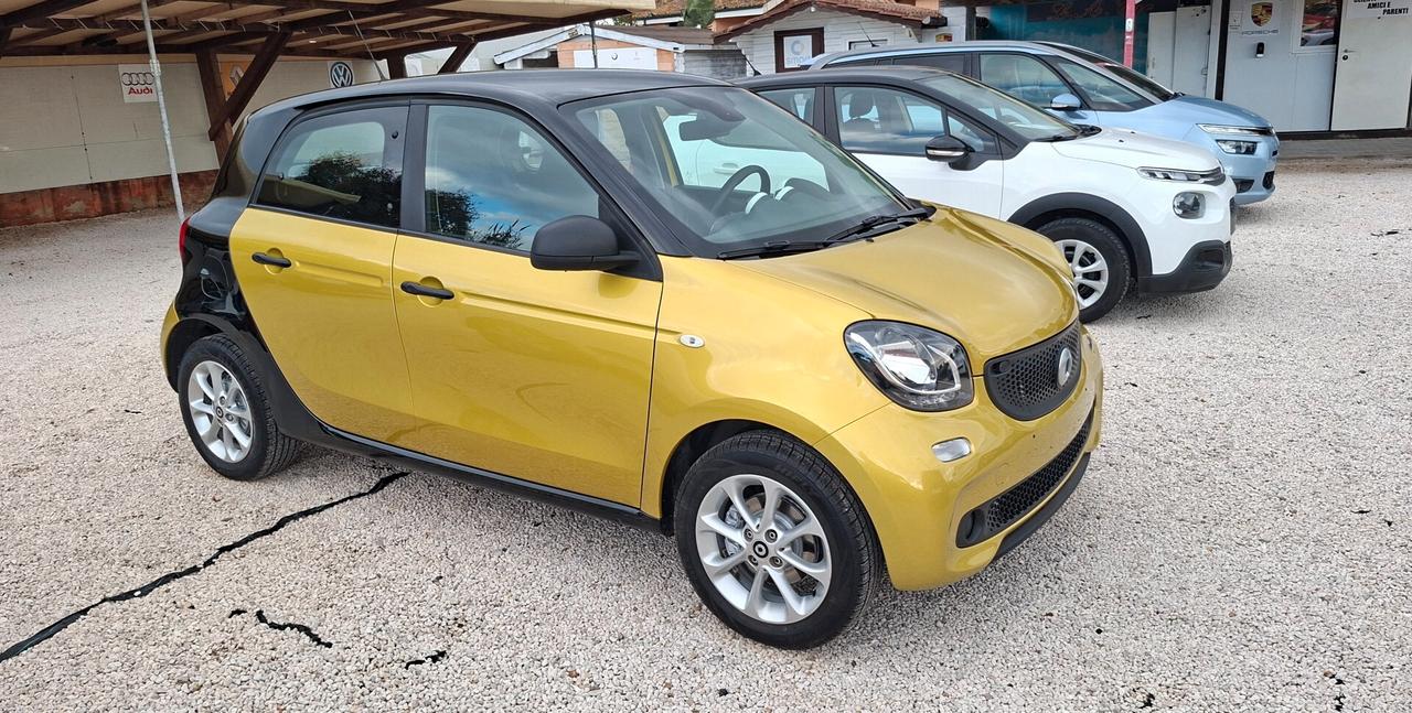 Smart ForFour 70 1.0 Passion