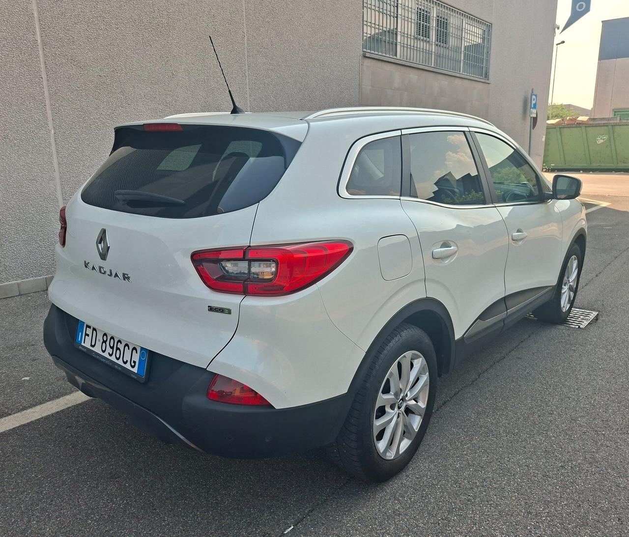 Renault Kadjar dCi 8V 110CV EDC Energy Intens