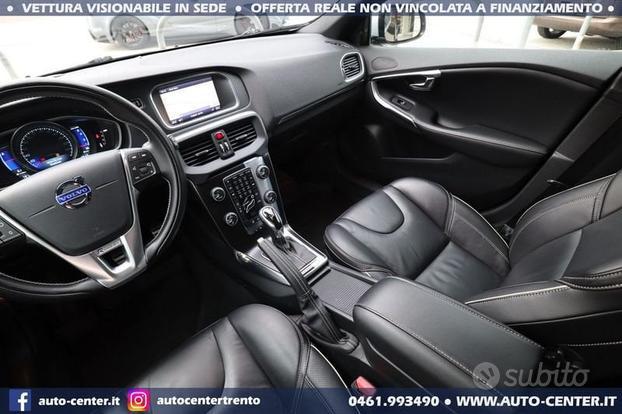 Volvo V40 T5 Geartronic R-design 2.5 254CV *5...