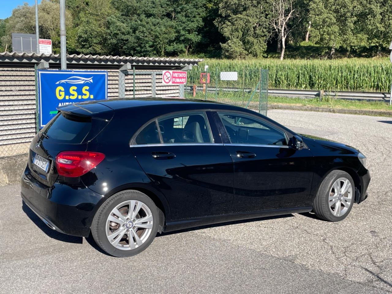 Mercedes-benz A 180 A 180 d Automatic Business