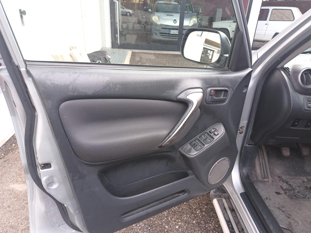 Toyota RAV 4 RAV4 2.0 Tdi D-4D cat 5 porte