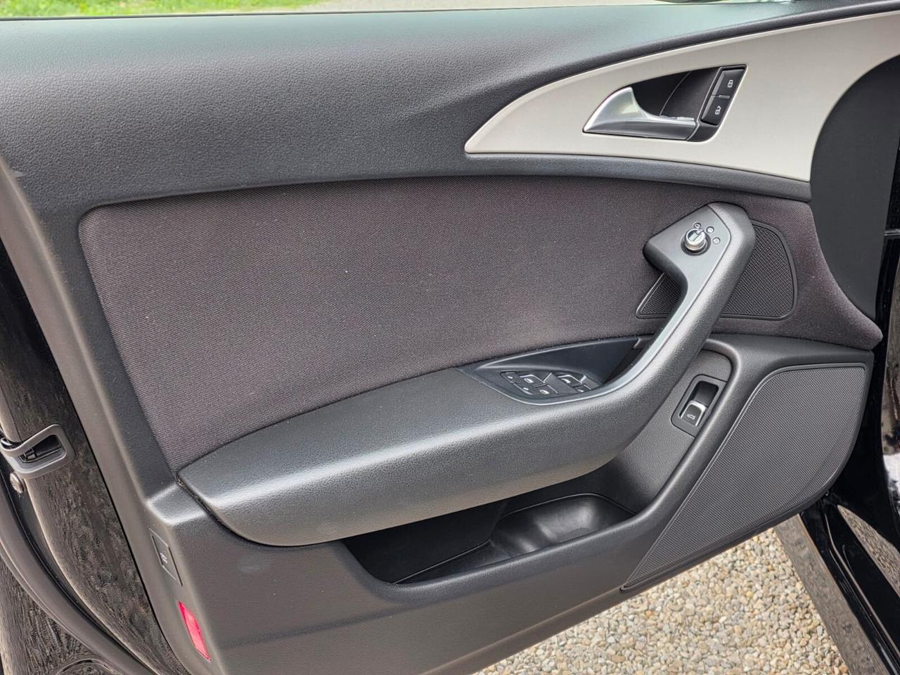 Audi A6 2.0 TDI 190 CV ultra S tronic S-LINE