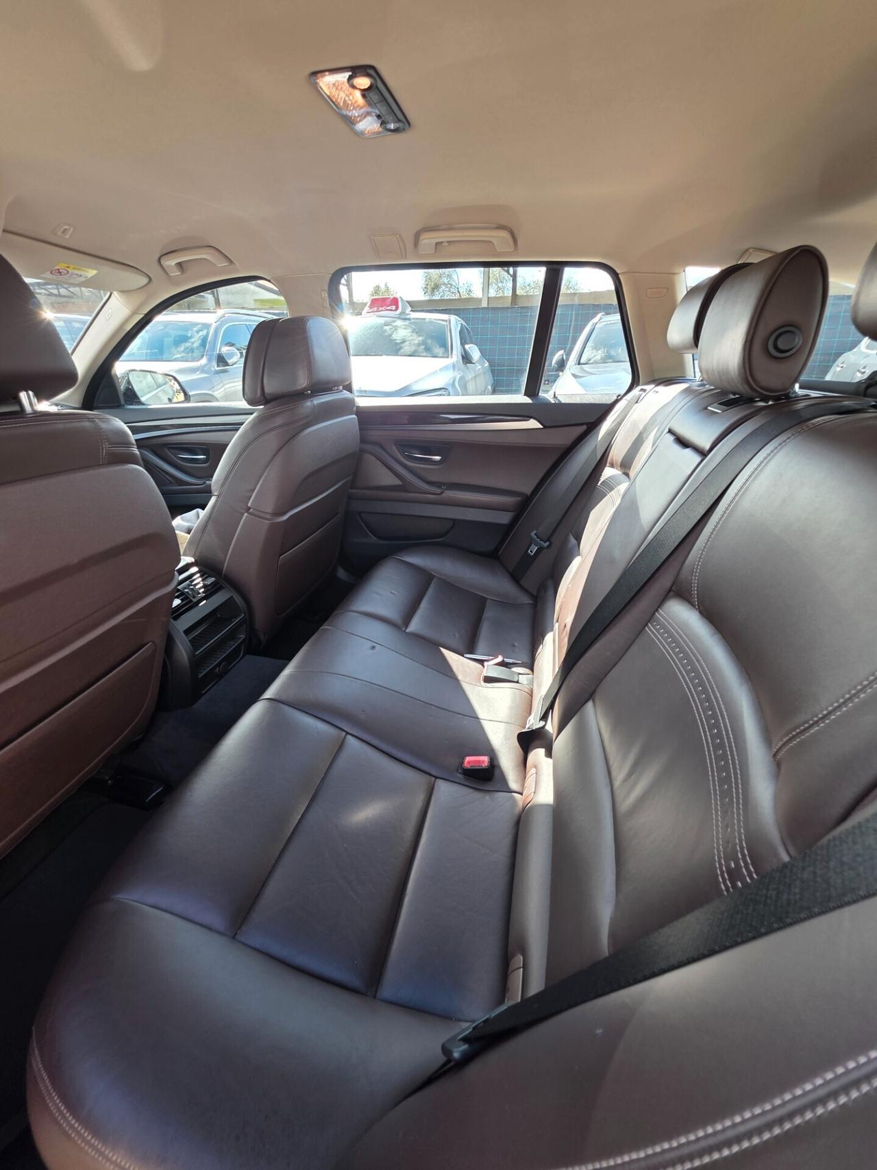 Bmw 525 525d xDrive Touring Luxury