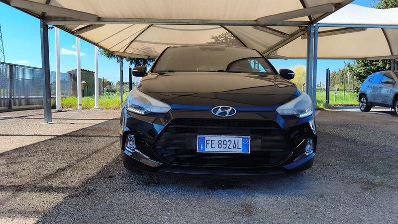 Hyundai i20 1.2 MPI 84cv Coupe Sport