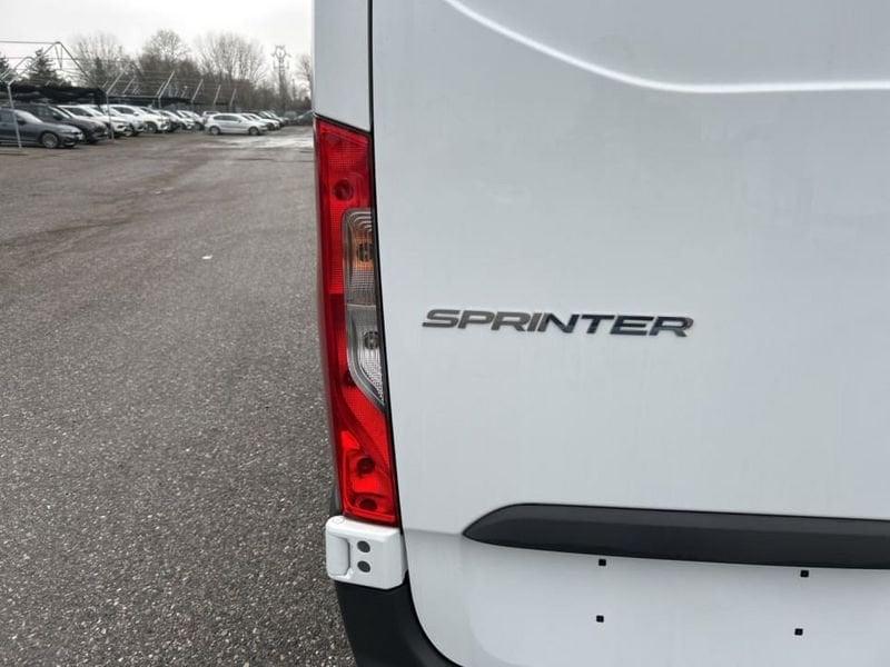 Mercedes-Benz Sprinter 419 CDI F 37/35