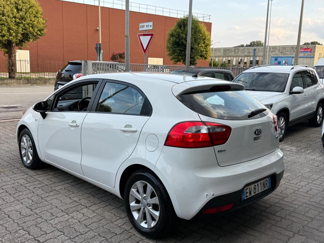 Kia Rio 1.1 CRDi 5p. Active