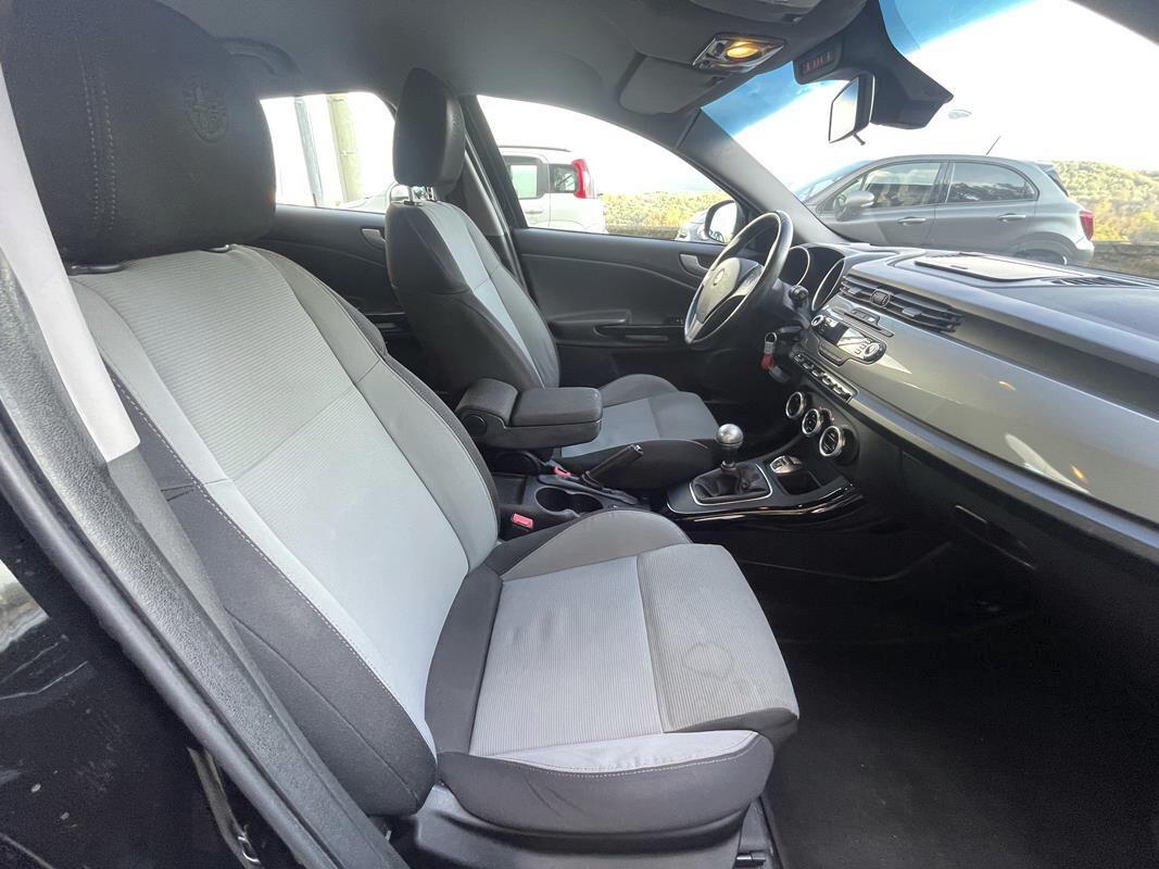 Alfa Romeo Giulietta 2.0 JTDm-2 140 CV Distinctive