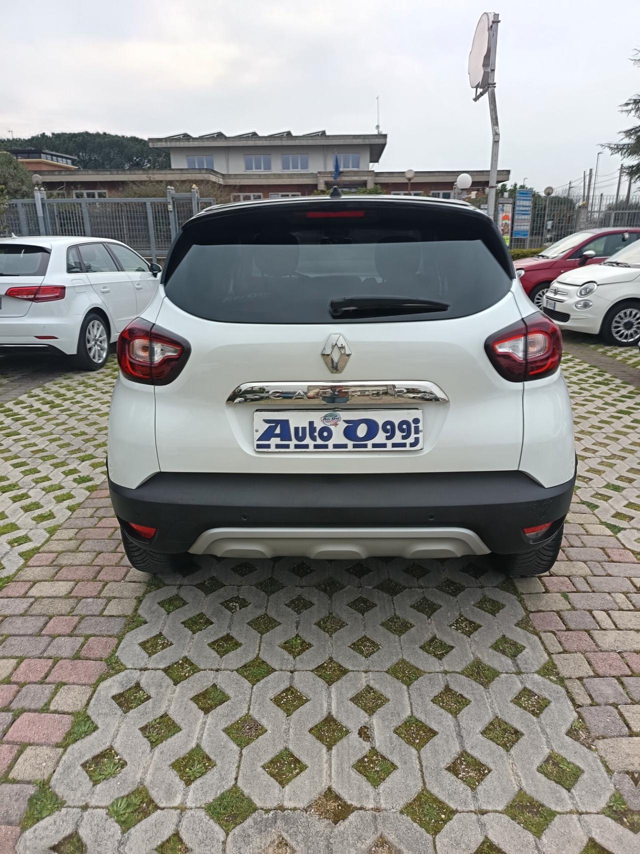 Renault Captur dCi 8V 90 CV EDC Start&Stop Energy Intens