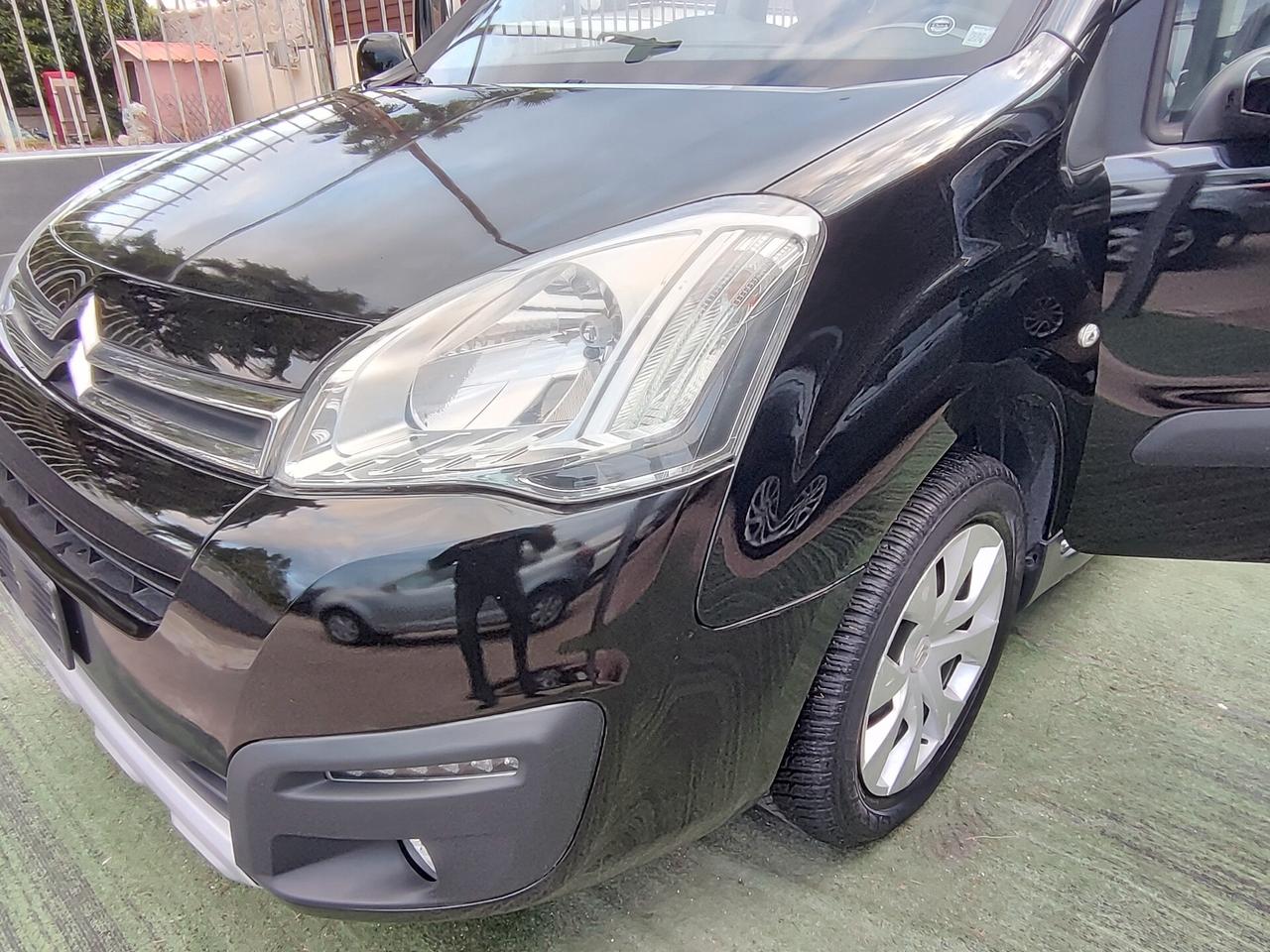 Citroen Berlingo 1.6 HDi 100 CV 5 posti