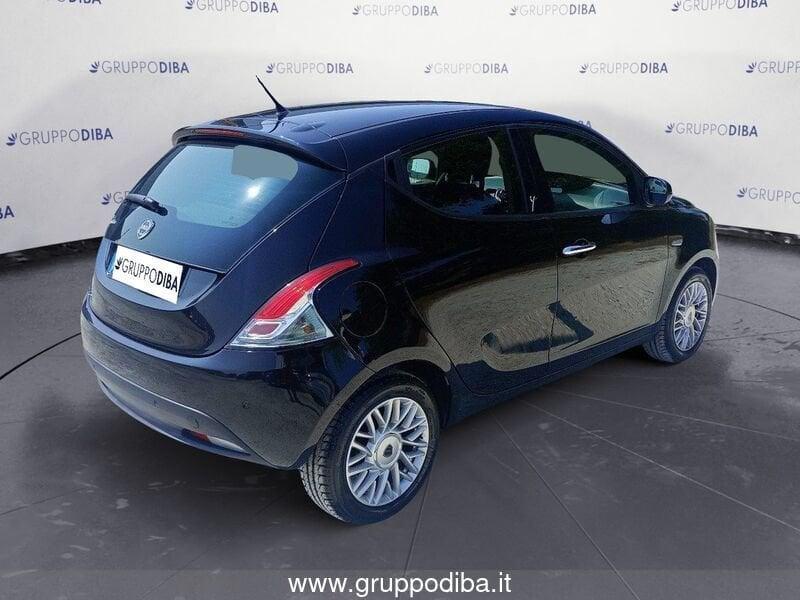 Lancia Ypsilon III 2011 Benzina 1.2 8v Silver c/clima 69cv