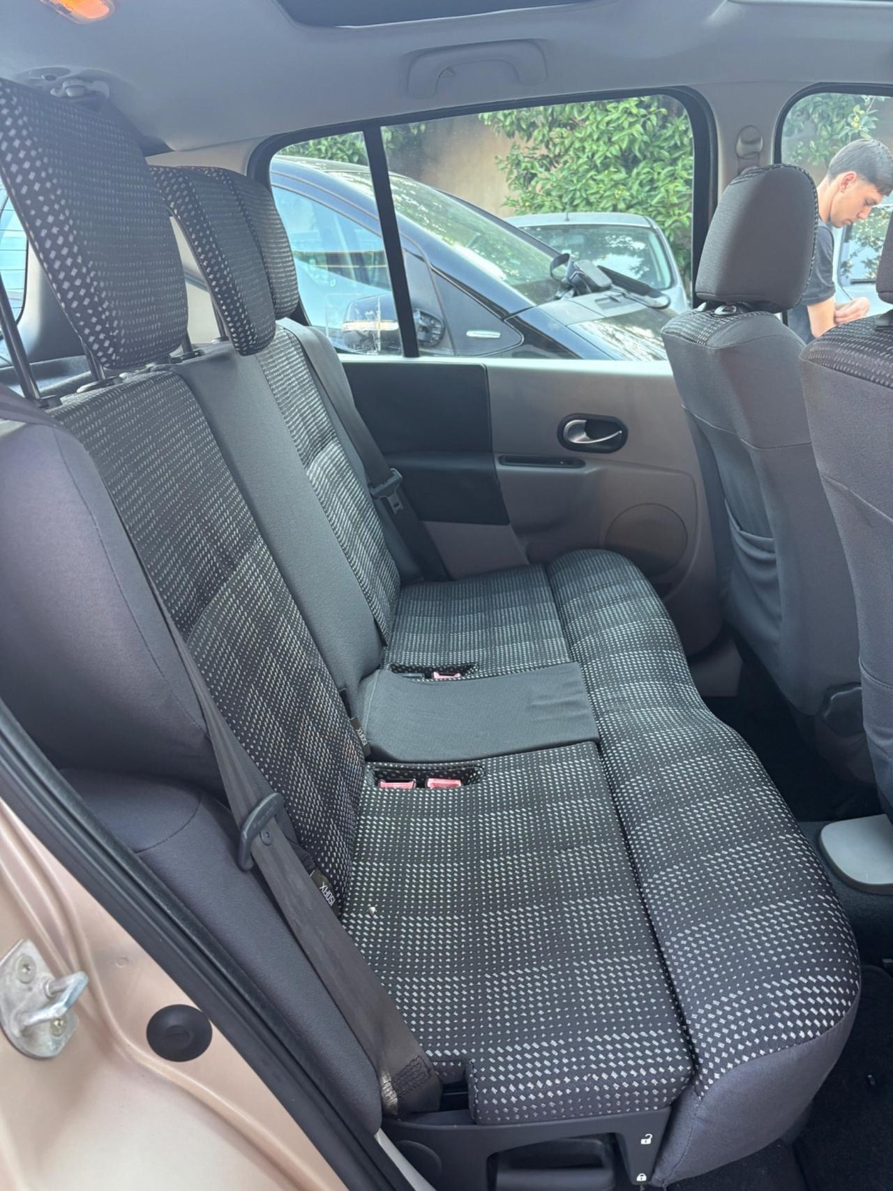 Renault Modus 1.2 66000km perta