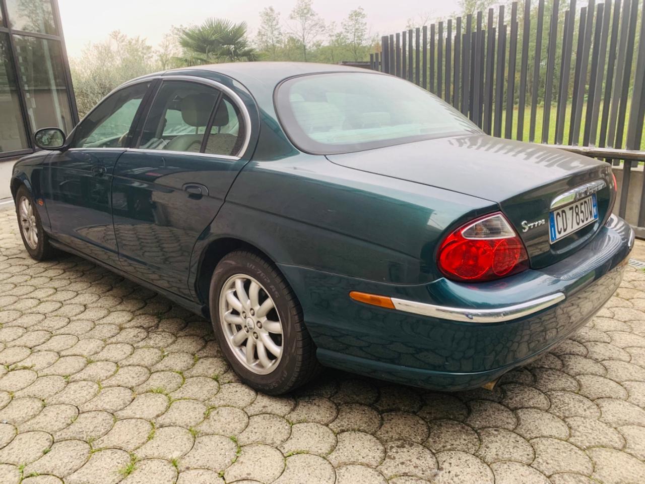 Jaguar S-Type (X202) 2.5 V6 24V cat Executive