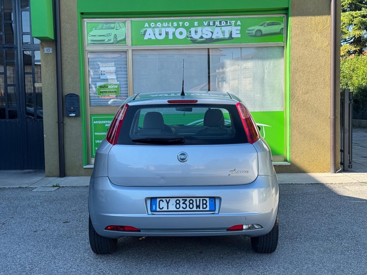 Fiat Grande Punto 1.4 NEOPATENTATI 154.000km