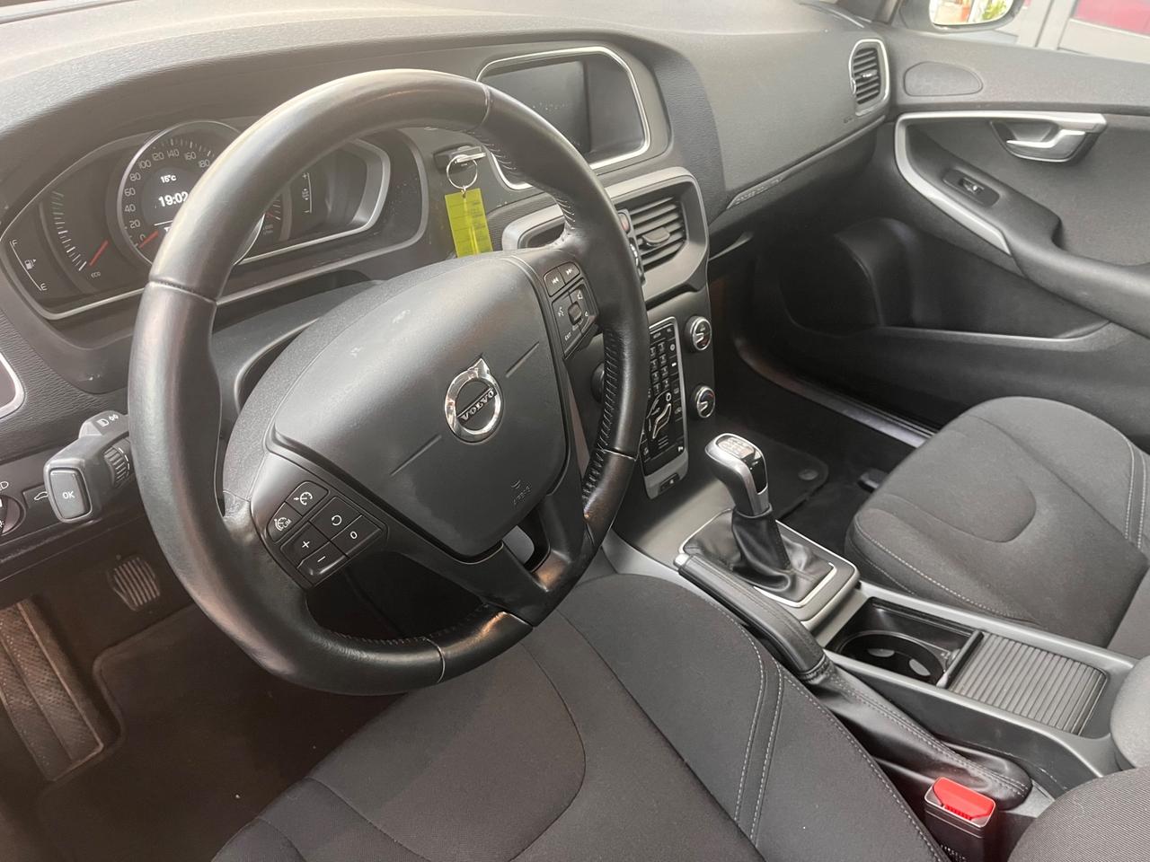 Volvo V40 Cross Country V40 Cross Country D2 Business