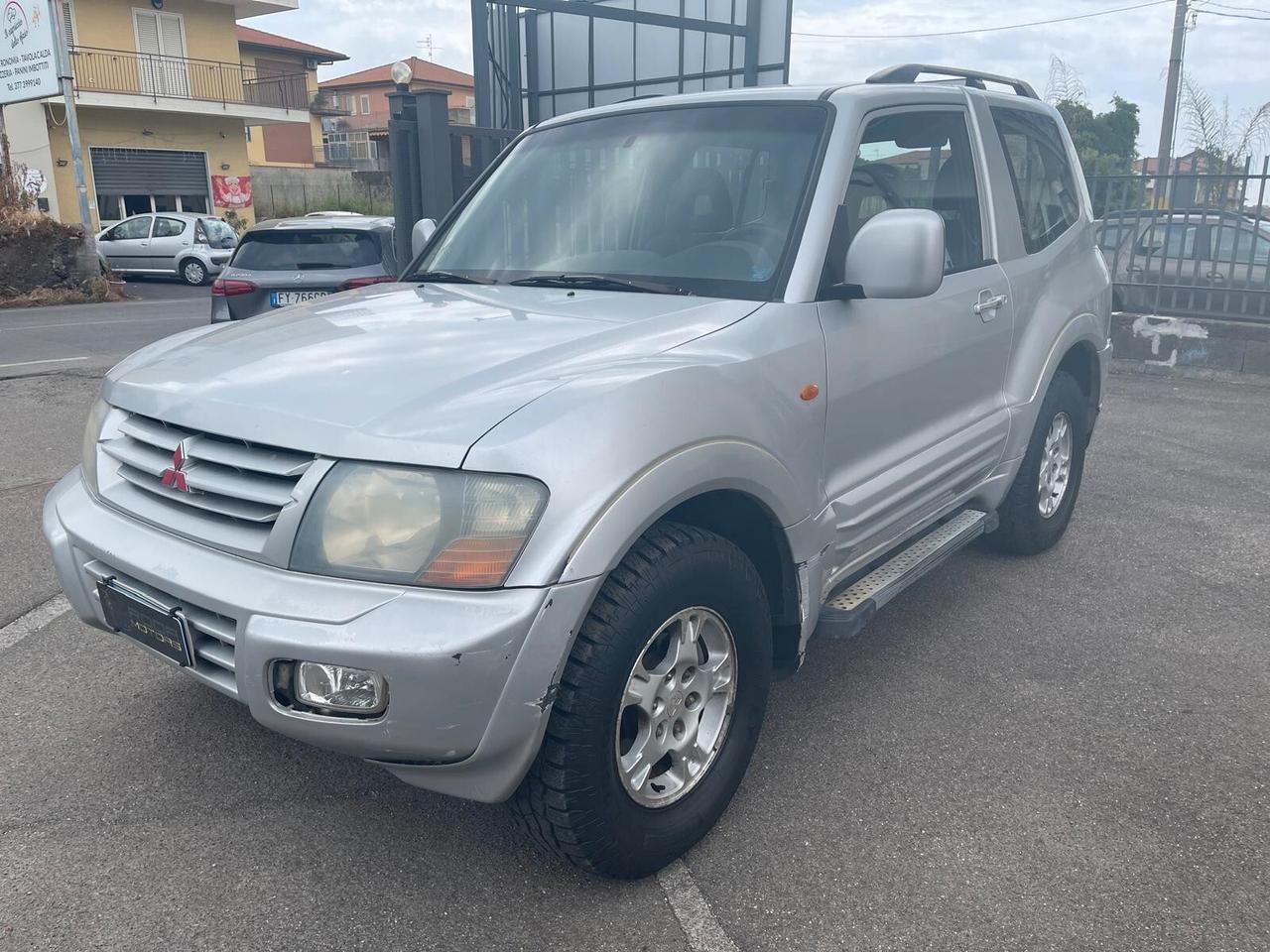 Mitsubishi Pajero 3.2 16V DI-D 3p. GLS2