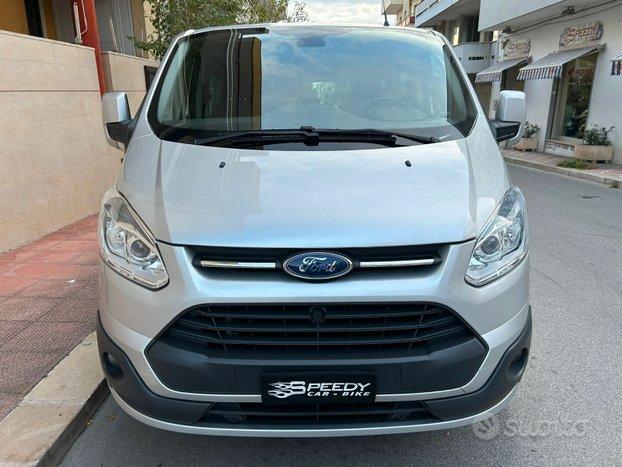 Ford Tourneo Custom 9 posti 2013