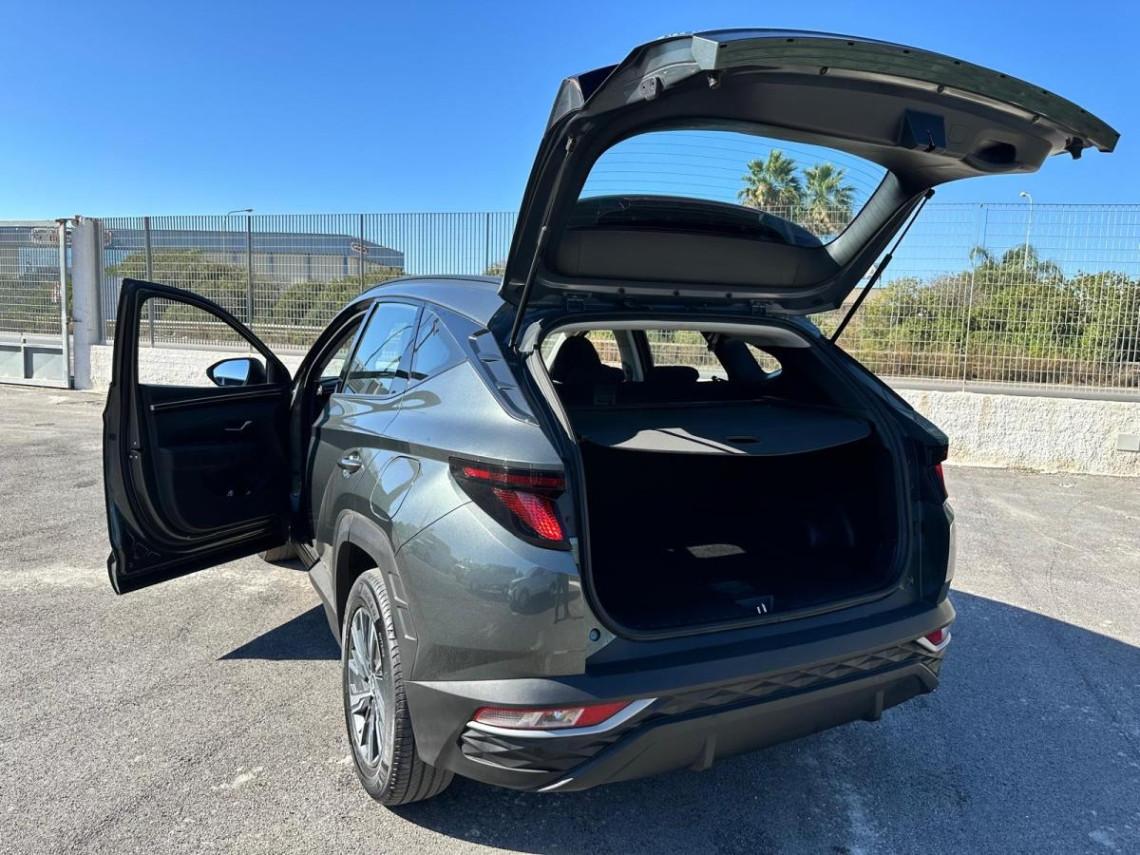 HYUNDAI Tucson 1 6 CRDi Xtech new
