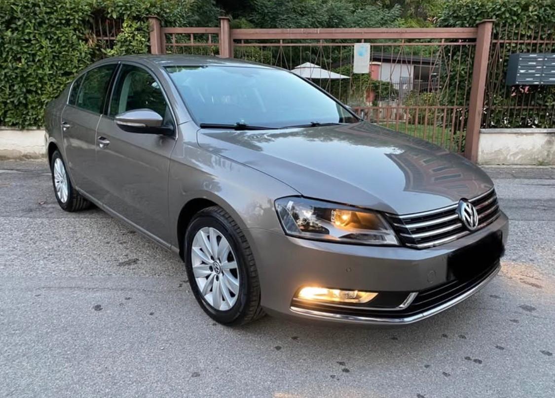 Volkswagen Passat 1.6 TDI Trendline BlueM. Tech.