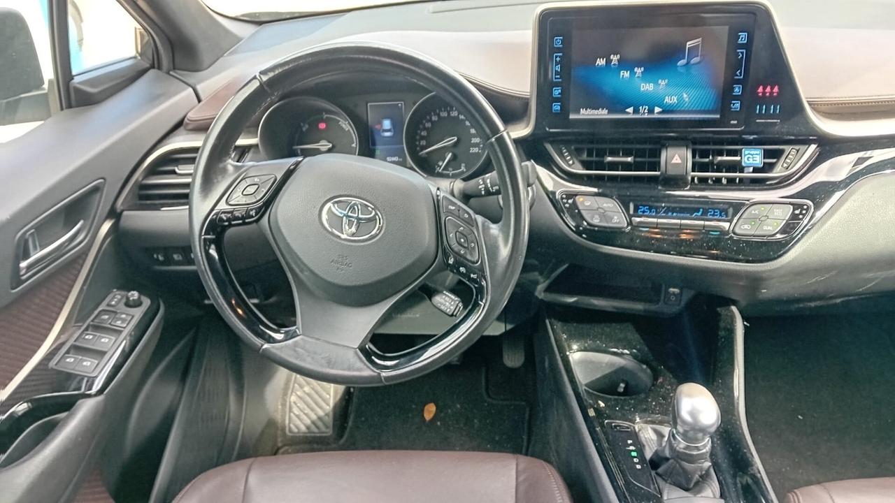 Toyota CHR 1.8 hybrid-c.autom-full-2017