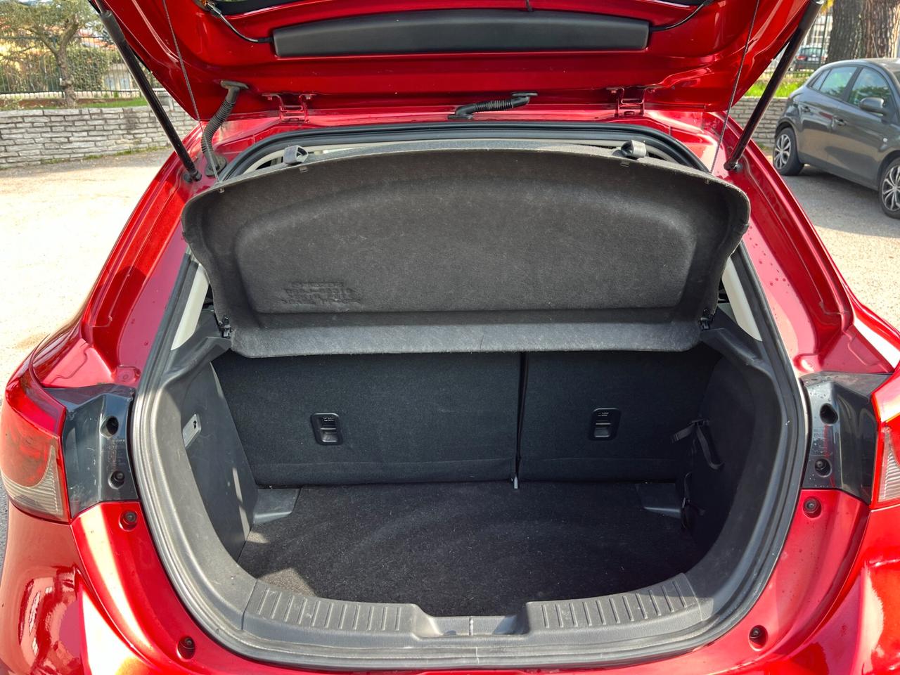 Mazda 2 Mazda2 1.5 Skyactiv-D 105 CV Exceed