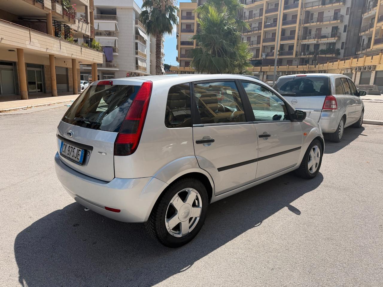 Ford Fiesta 1.4 TDCi 5p