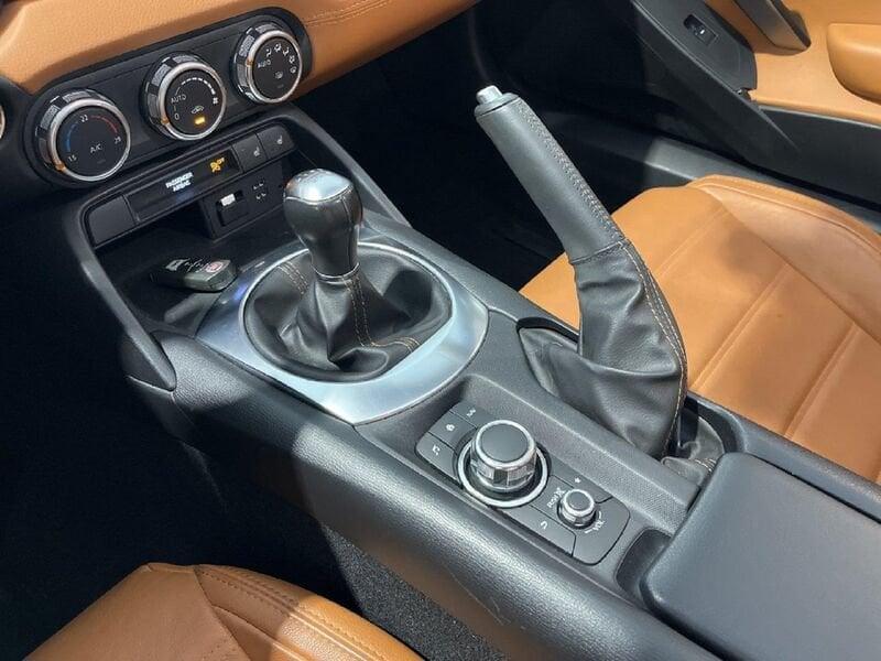 FIAT 124 Spider 1.4 m-air Anniversary