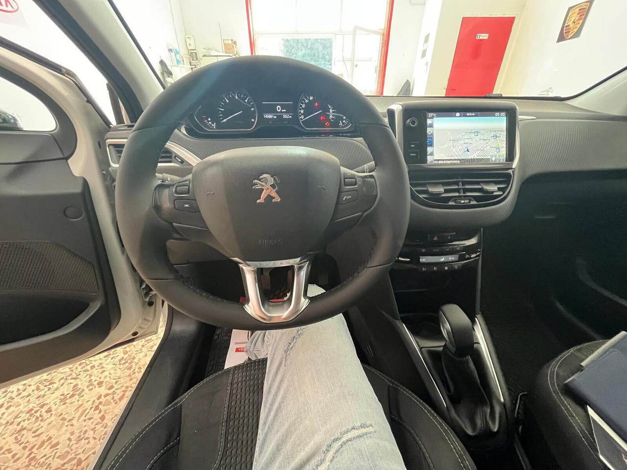 Peugeot 208 BlueHDi 75 5 porte Allure