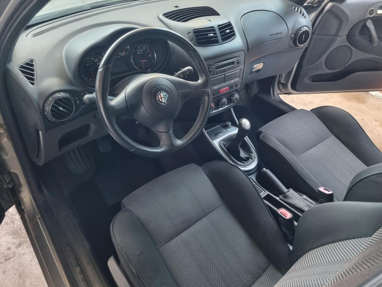 Alfa Romeo 147 1.6 16V 5 porte Moving, Garanzia, 2010