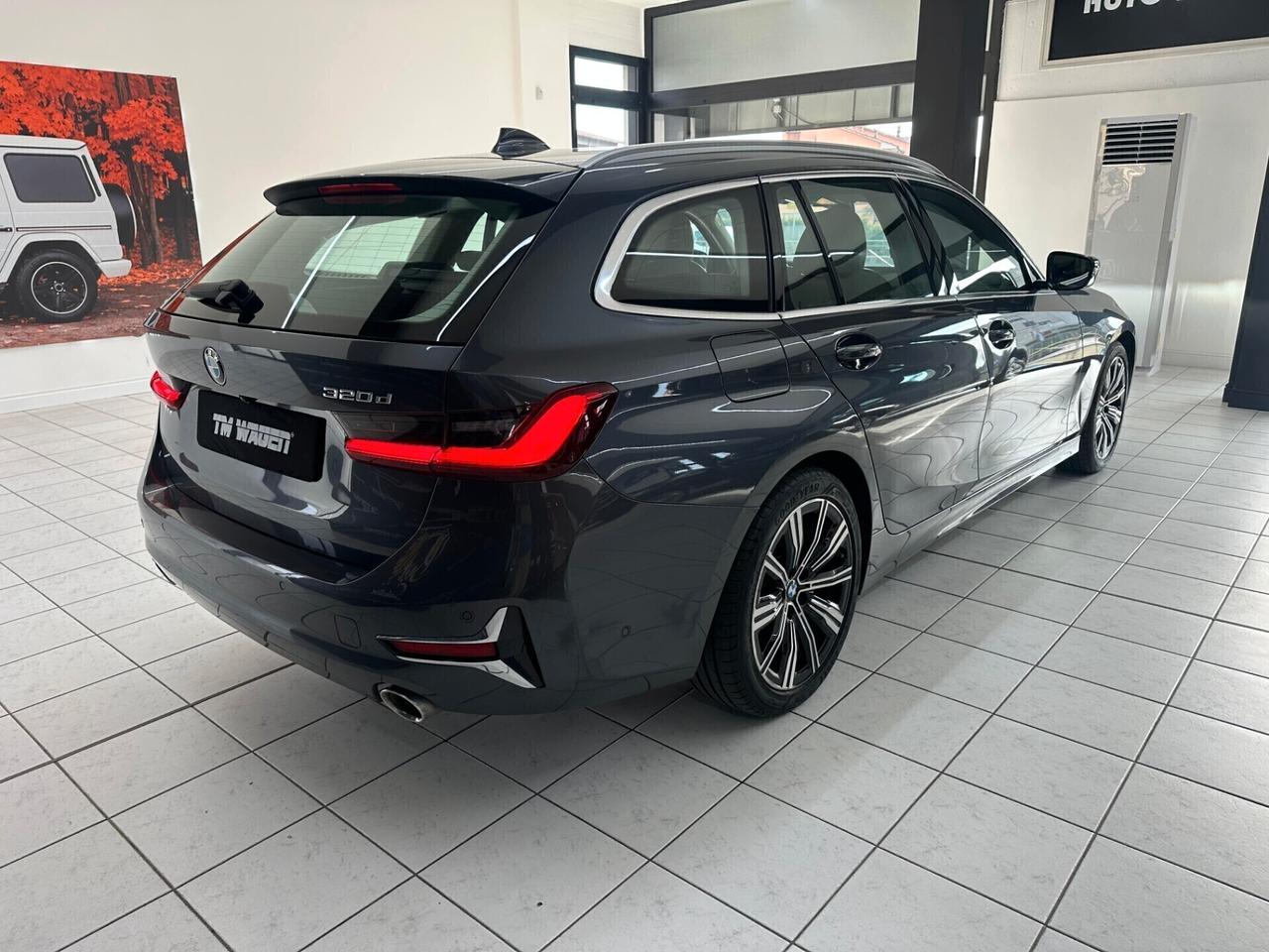 BMW 320 d Touring Sport auto -IVA ESPOSTA / TAGLIANDI BMW