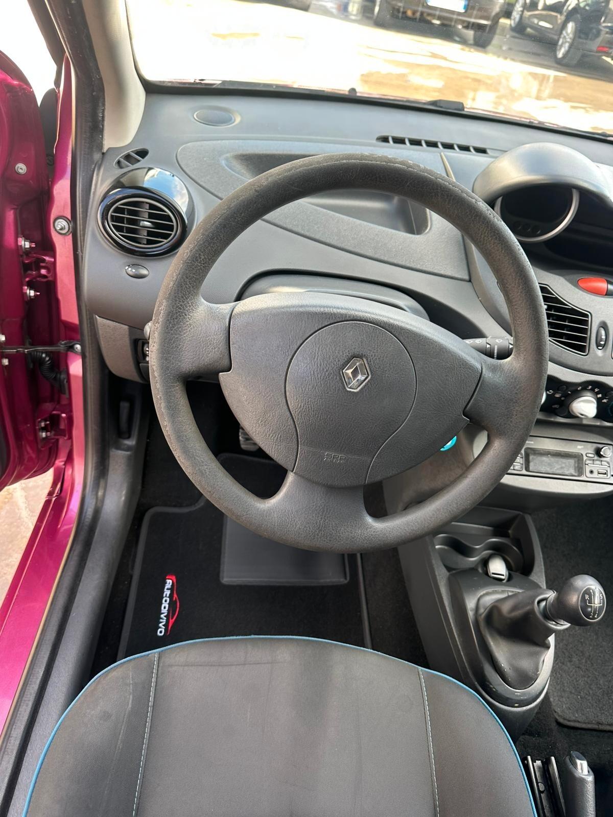 Renault Twingo 1.2 16V Live