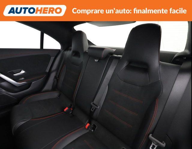 MERCEDES-BENZ CLA 180 Automatic Premium